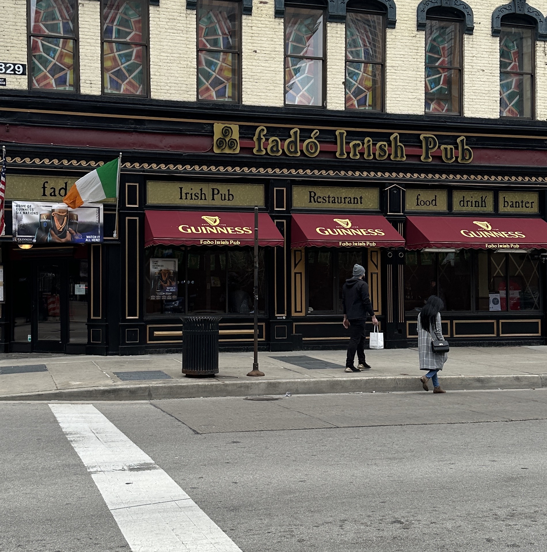 Best Irish Pub in Chicago, fadó pub