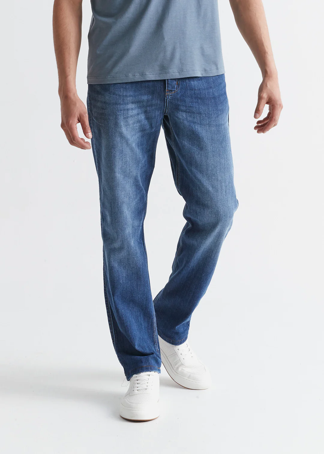 DUER Athletic Fit Jeans